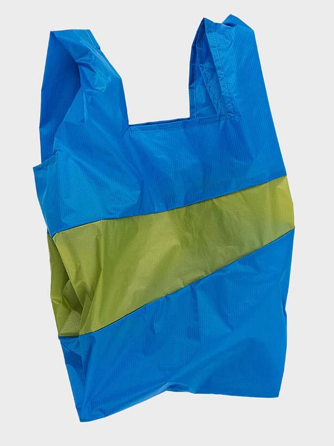 SUSAN BIJL -  The New Shopping Bag 'Untitled' - Pool & Apple