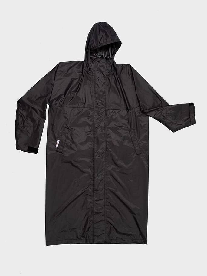 SUSAN BIJL - The New Raincoat Black Large