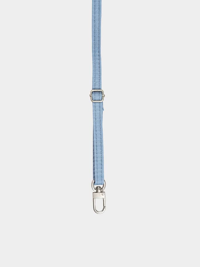 Susan Bijl - The New Strap Wall