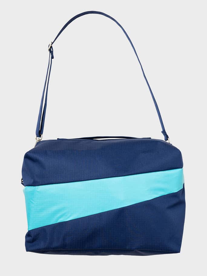 The New 24/7 Bag Navy & Drive One Size